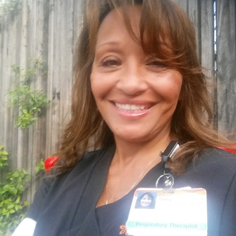 Meet your Posher, Gaby